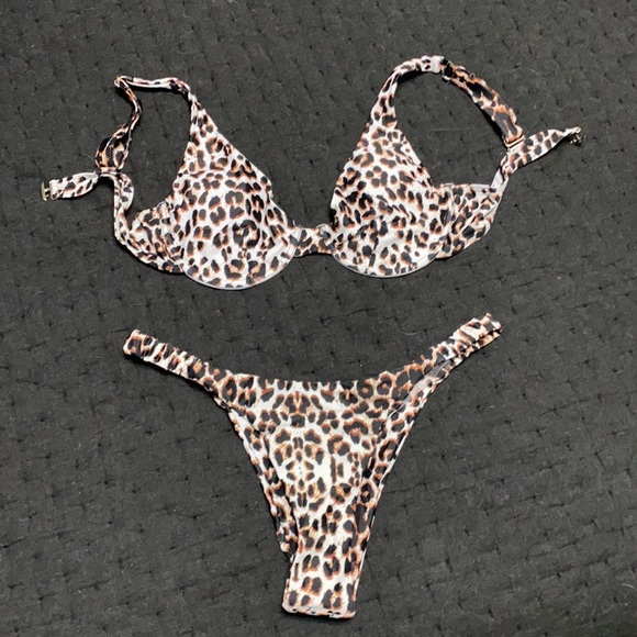 SHEIN Bikini - Picture 1 of 2